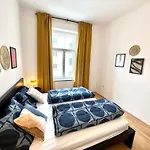 Cozy City Retreat - By Nahuen Suites